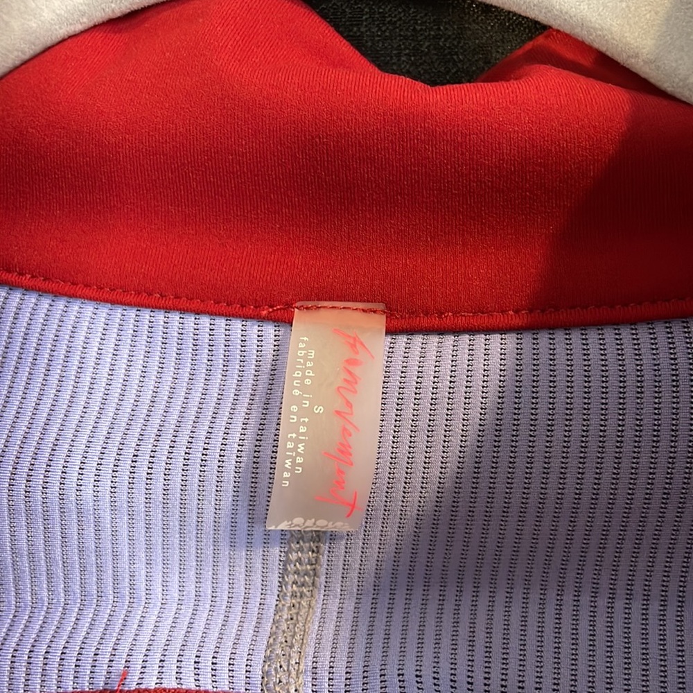 NWT Free People Movement Hardio Cardio Jacket - Red Grape - Size Small - Picture 15 of 16